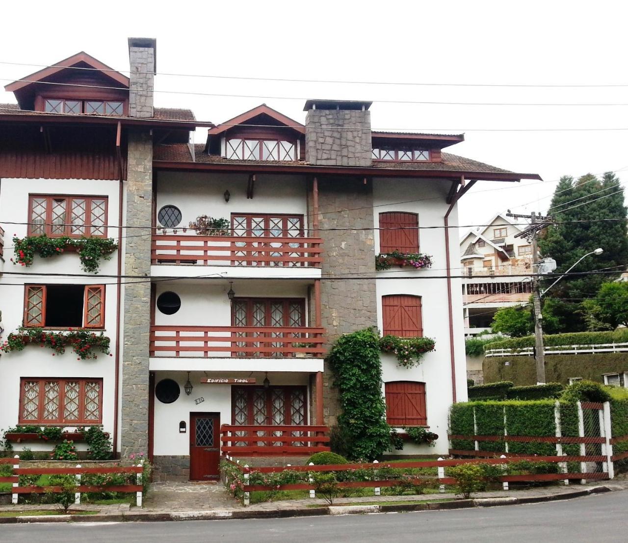 Apto Campos Do Jordao Capivari 外观 照片